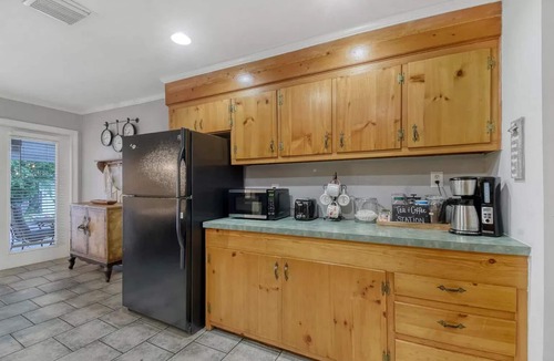 St. Augustine Cottage | Fun Backyard, Close to Downtown, Quiet Neighborhood