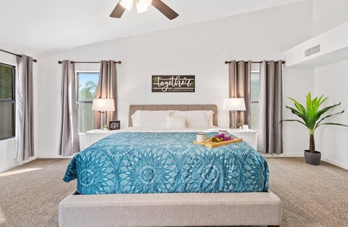 Gilbert House | Gilbert Retreat - Sleeps 14 - Heated Pool!