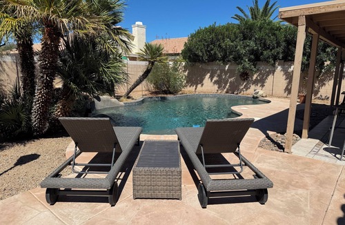 Maryvale Village House | Glendale Entertainment District State Farm Sox Dodgers NASCAR 3 bed home