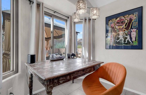 Oro Valley House | Gorgeous backyard views- home gym- pet friendly!
