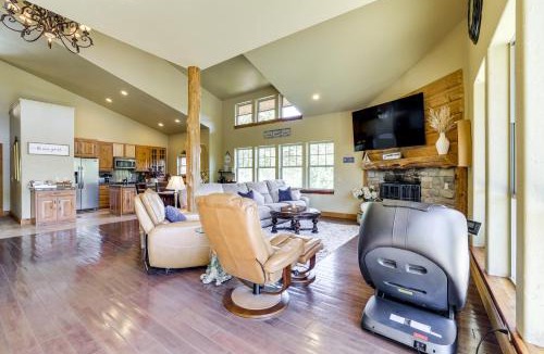Eucha House | Grand Lake Waterfront Getaway w/Boat Slip!
