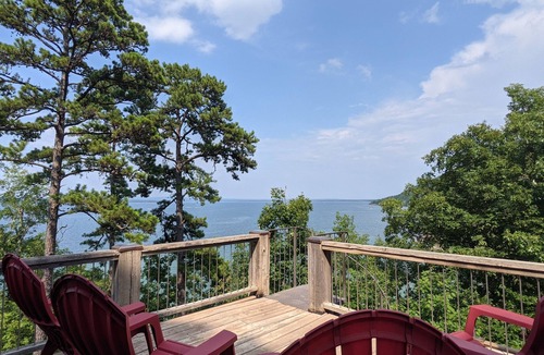 Quitman House | Great Lake Front House with Outstanding Views and Private Beach Area