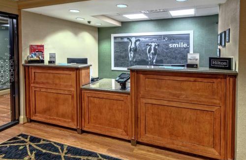 Matthews Hotel | Hampton Inn Charlotte/Matthews