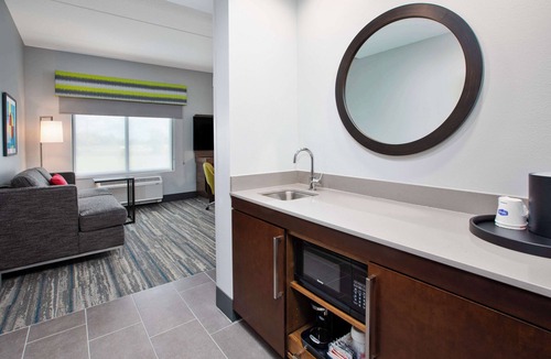 Acton Hotel | Hampton Inn & Suites By Hilton Indianapolis South Greenwood