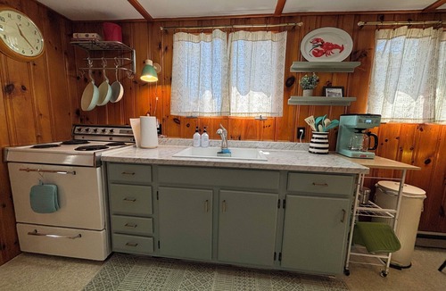 Ogunquit Cottage | Hickory Hill Hideaway!