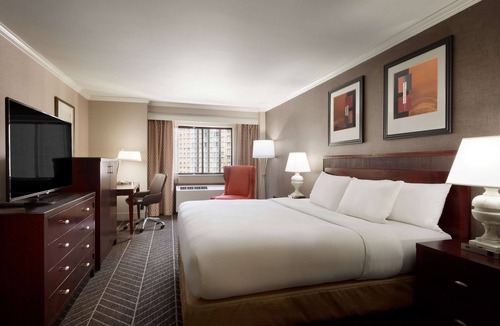 Ballston Hotel | Hilton Arlington
