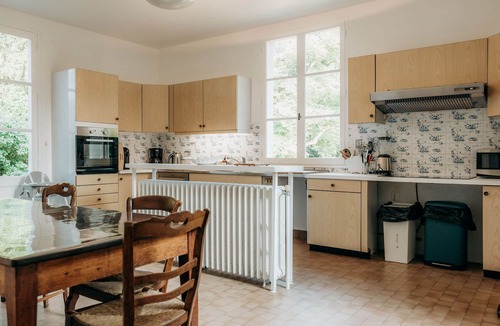 Bazouges-sur-le-Loir Other | Holiday house Bazouges sur le Loir for 1 - 15 persons with 7 bedrooms - Holiday house