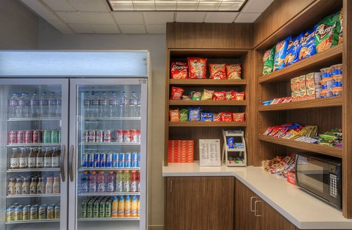 Tempe Hotel | Holiday Inn Express & Suites Tempe by IHG
