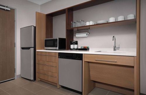 Deer Valley Hotel | Home2 Suites By Hilton Phoenix North Happy Valley