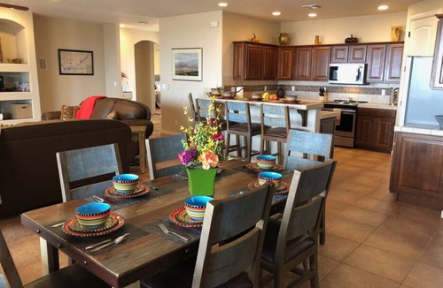 Greenehaven House | HOZHO: Pool, Hot Tub & Lake Powell Views - 125 dollar credit for 4th night!