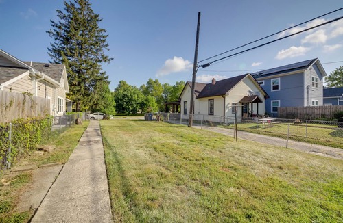 Indianapolis Cottage | Indianapolis Home w/Porch - Close to Mile Square!