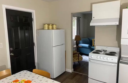 Ituna House | Ituna Small Stop
