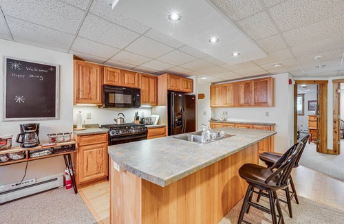 North Troy Condo | Jay Peak Resort Vacation Rental: Ski-In/Ski-Out!