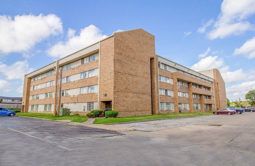 Tulsa Apartment | Junior Suite with Kitchenette