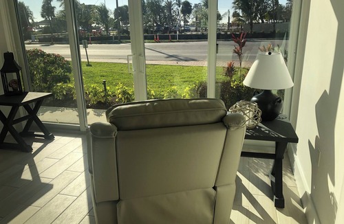 Coquina Sands Condo | Just renovated 1-1/2 condo directly across from Naples best beach!