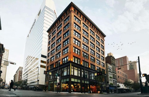 Downtown Cincinnati Hotel | Kinley Cincinnati Downtown, a Tribute Portfolio Hotel