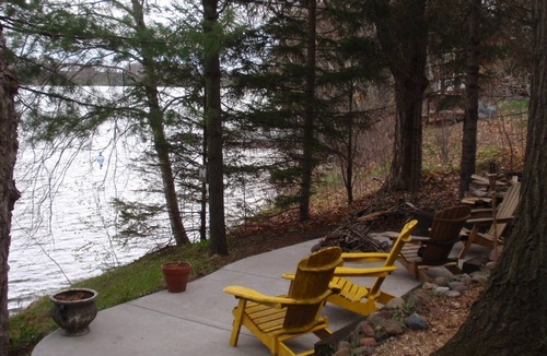 Turtle Lake Cabin | Knotty Pine Cabin on the Lake