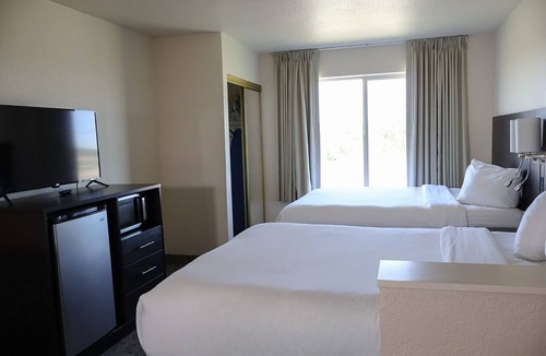 La Junta Hotel | La Junta Inn