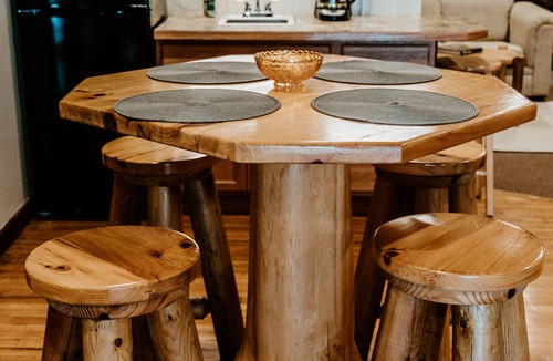 White Cloud Cabin | Lake Retreat for Large Gatherings