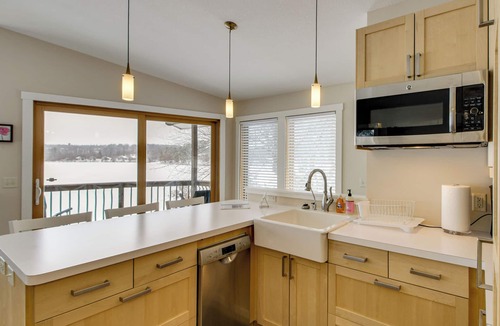 Brainerd Cottage | Lakefront Brainerd Cabin - Great Rice Lake Fishing