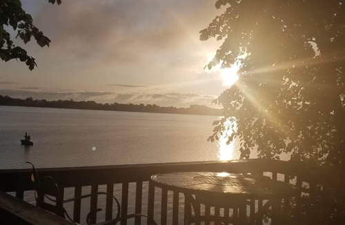 Howard Lake House | Lakefront Hideaway 50 minutes from Minneapolis.
