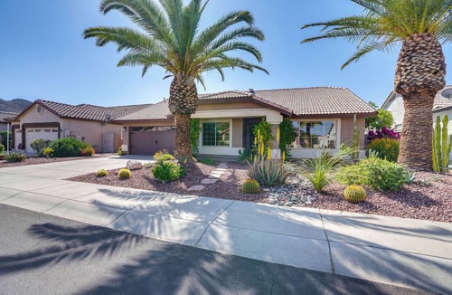 Arrowhead Lakes House | Lakefront Home w/Outdoor Oasis in Glendale!