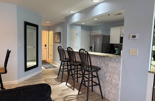 Osage Beach Condo | Lakefront Parkview Bay Condo/Amazing Views/Boat Slip