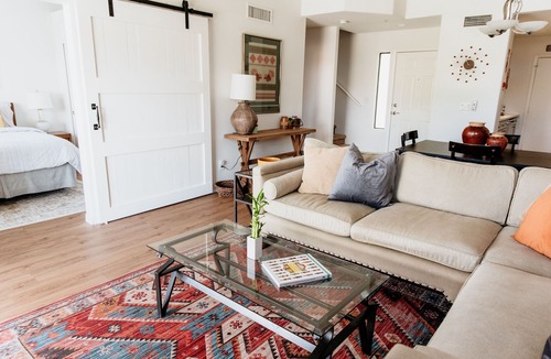 The Islands House | Lakefront townhouse w/bbq grill, bicycles, and lots more - Min. 30 days