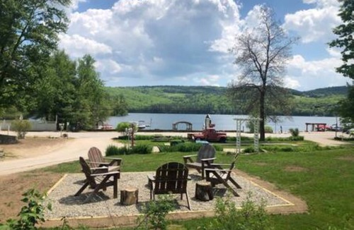 Holderness Cottage | Lakeside Cabin 6 with Kitchen