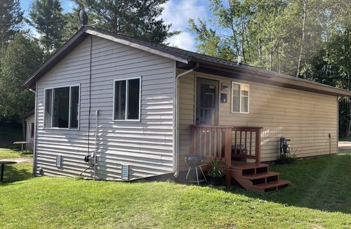 Phillips Cabin | Lakeside, Long Lake Cabin 5