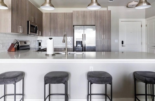 Fort Myers Apartment | Landing | Stylish 1BD, Pool, Gym