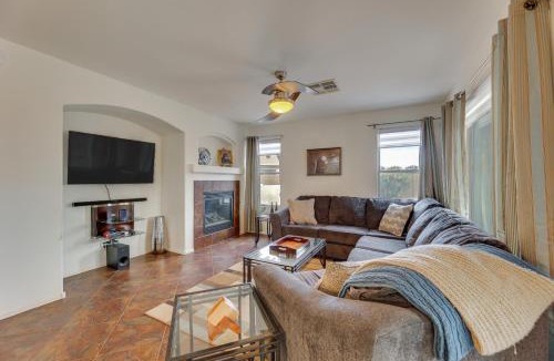 Coolidge House | Large Pool & Yard w/Bocce: Oasis in Coolidge!