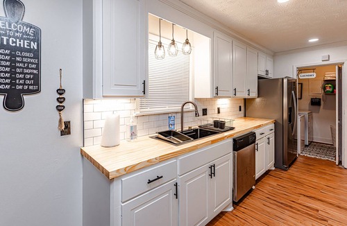 Tougaloo House | Let the Good Times Roll Home