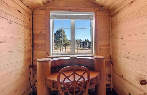 Heber Apartment | Lofted Legacy Barn, White Mountains AZ