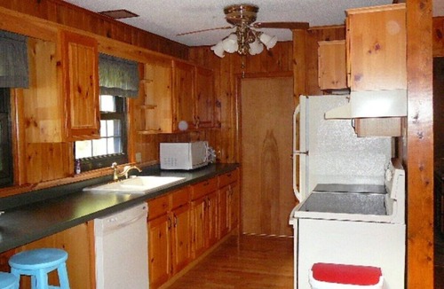 Butternut Cabin | Loon Landing on Schnur Lake