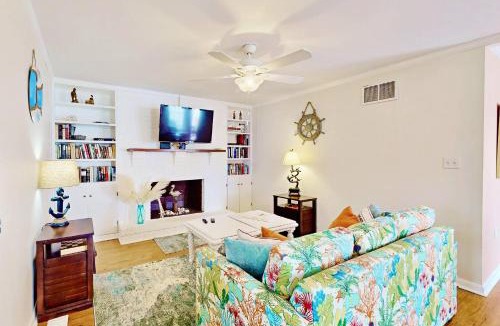 Kure Beach House | Lorraine's Beach Cottage
