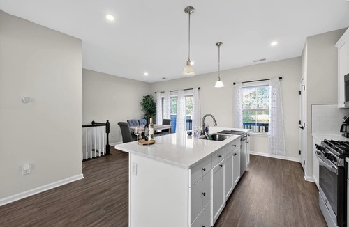 Cary House | Lux Home - Mins to Downtown, RDU, Fenton, UNC Health, WakeMed, & The Triangle