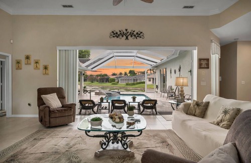 Central Naples House | Luxurious 4 bedroom, 3 bath home with weekly+ Discount in Naples, Florida