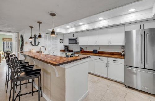 Ormond-by-the-Sea House | Luxury, Direct Oceanfront Unit and Balcony, Southeast Corner, Heated Pool, Garage Parking