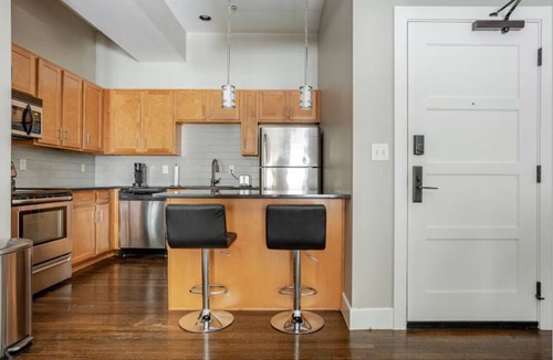 Wholesale District Apartment | Luxury Downtown Indianapolis 1BR Historic Building Walk Everywhere