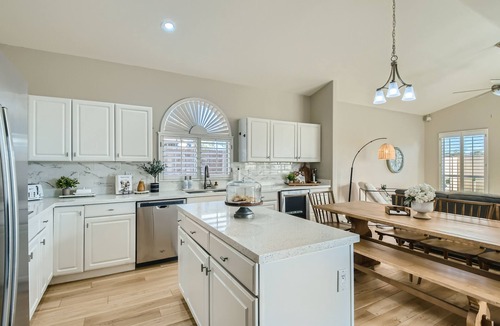 Superstition Springs House | Luxury Golf Course Home, Private Pool, Sleeps 8, Gilbert Arizona