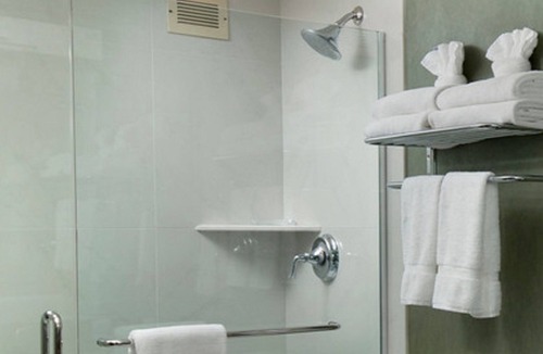 Sunnyvale Hotel | Maple Tree Inn