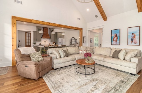 Harlem House | Masters-Ready Private Retreat, 2.5 Acres