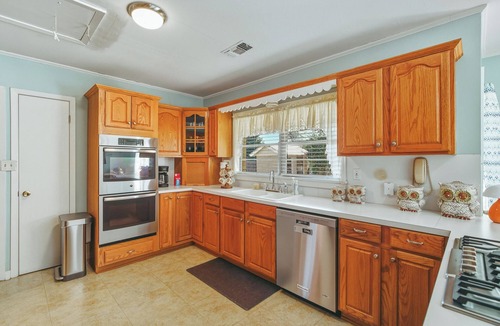Ruston House | Melbas Place- Ruston