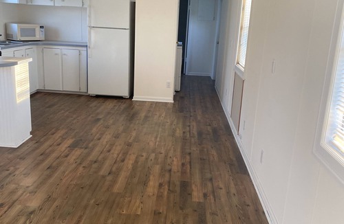 Taylor Creek House | Mobile Home 2/2