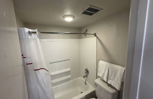 Tucson Hotel | Modern King Bed Room — Perfect for Couples Visiting Tucson Attractions