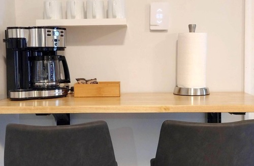 Mendenhaven Apartment | Modern Pet-Friendly Suite near Glacier, Grocery & Trails w/Yard Access