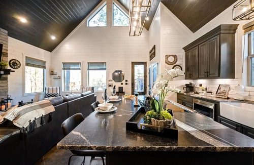 Pickens Cabin | Modern Wellness Retreat | Yoga EV Dog Friendly