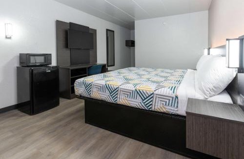 Sharonville Hotel | Motel 6-Cincinnati, OH
