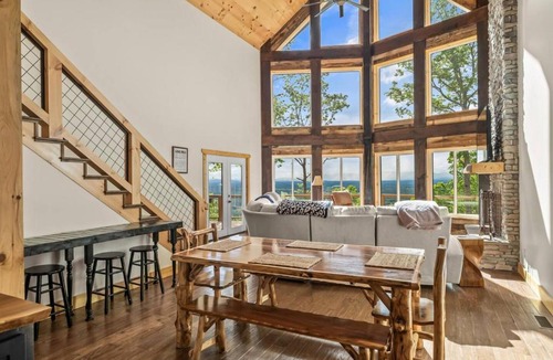 Morganton House | Mountain Jam